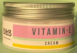 B&B DERMA Vitamin E Moisture Cream