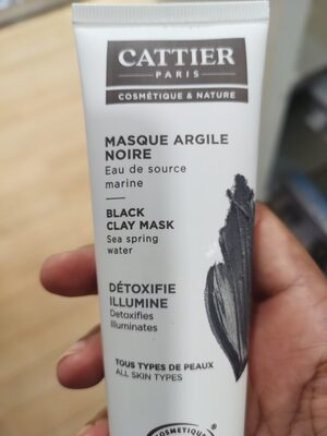 masque argile noire