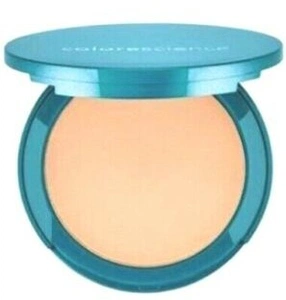 Colorescience Natural Finish Mineral Foundation SPF 20