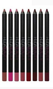 Huda Beauty Lip Contour