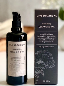 Live Botanical Nourishing Cleansing Oil