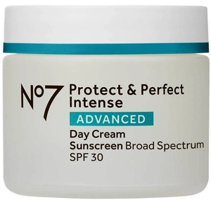 No7 Laboratories Protect And Perfect Intense Day Cream