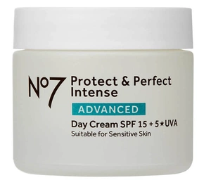 No7 Laboratories Protect & Perfect Intense Advanced Day Cream SPF 15 + 5* UVA