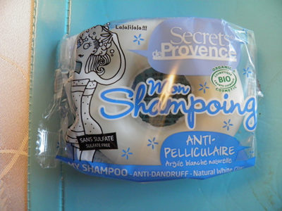 Mon shampooing anti-pelliculaire à l'argile blanche naturelle