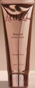 Urban Retreat Vesuvio Mask