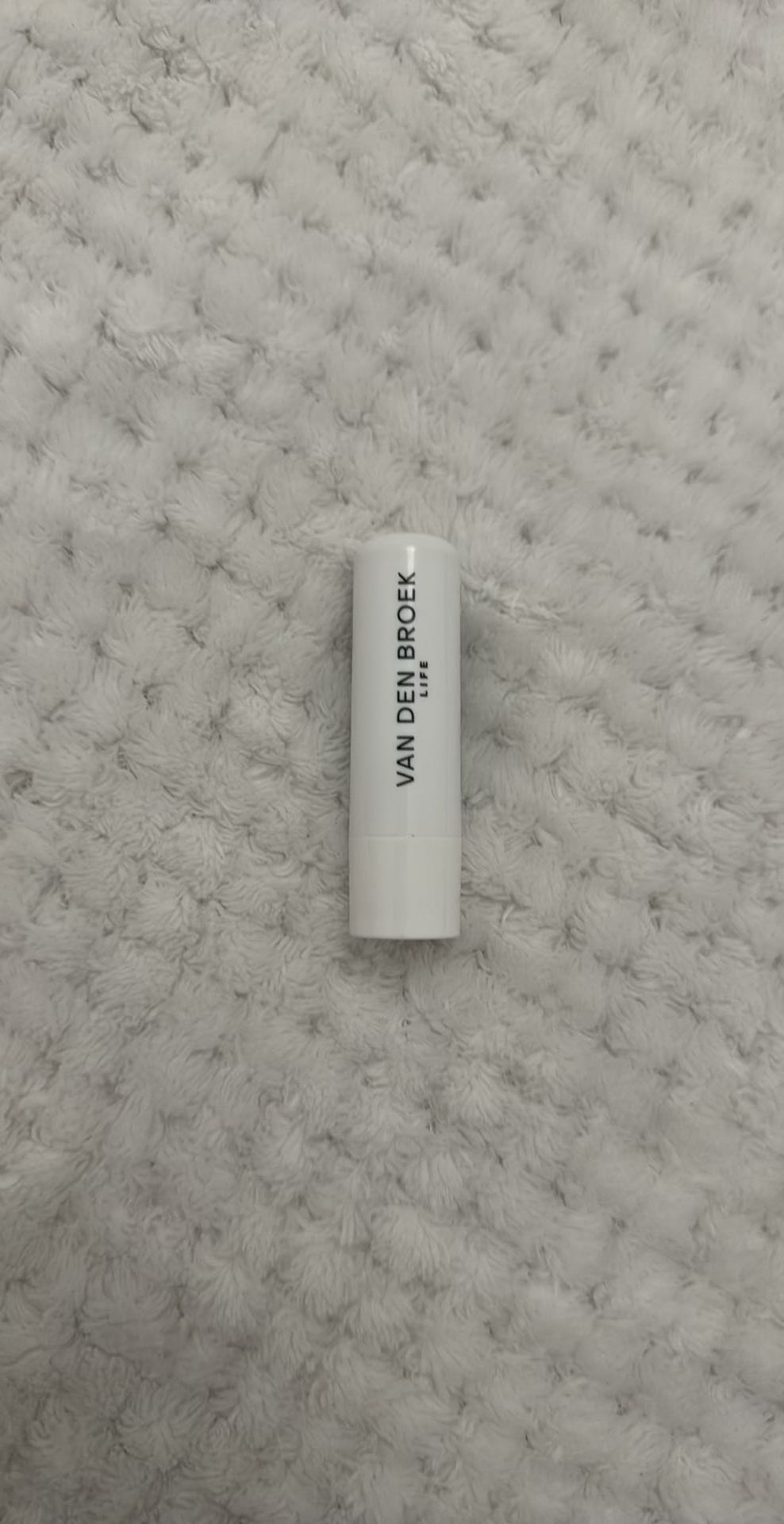 Van Den Broek Life Lip Balm