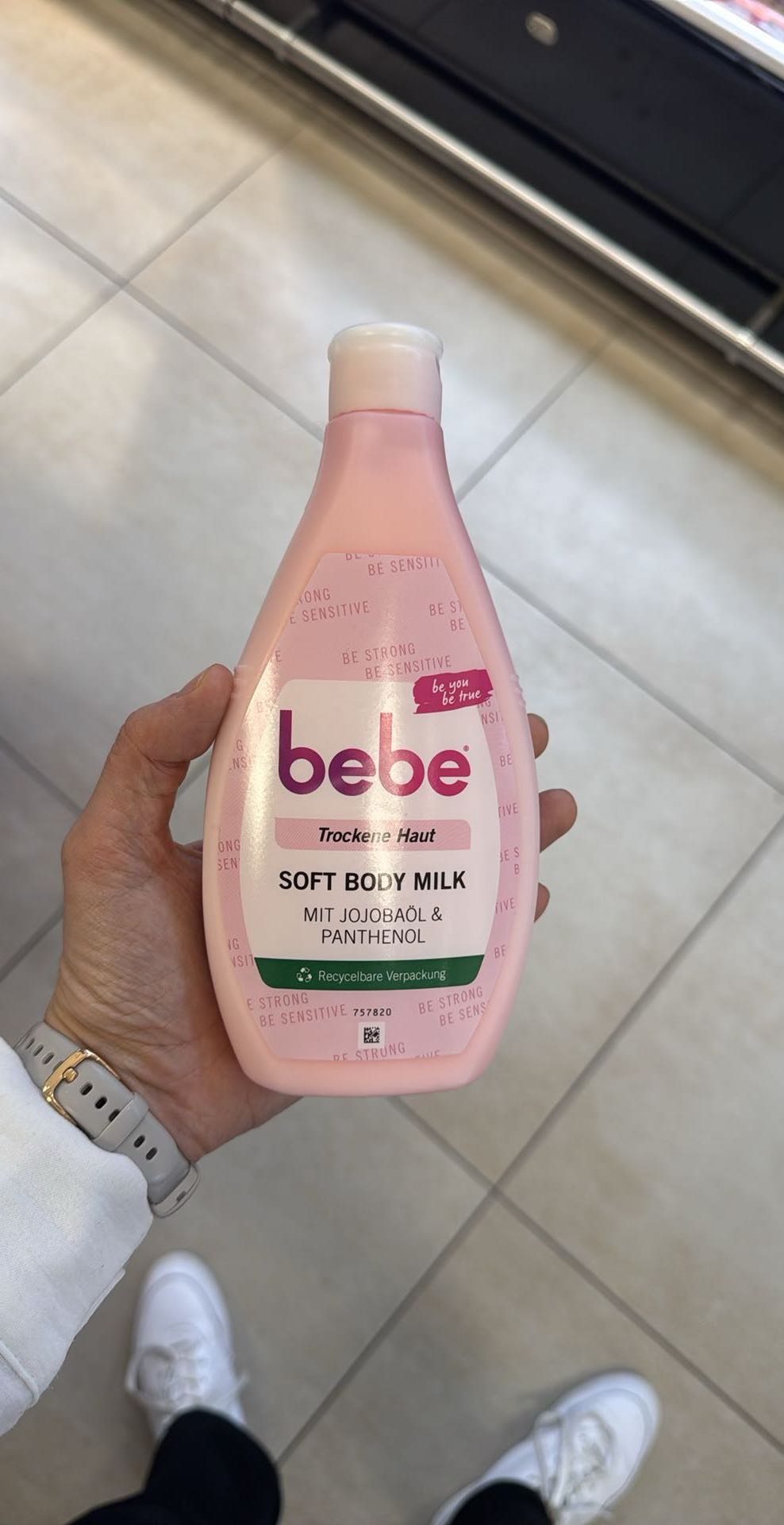 bebe Soft Body Milk (Mit Jojobaöl & Panthenol) - Trockene Haut