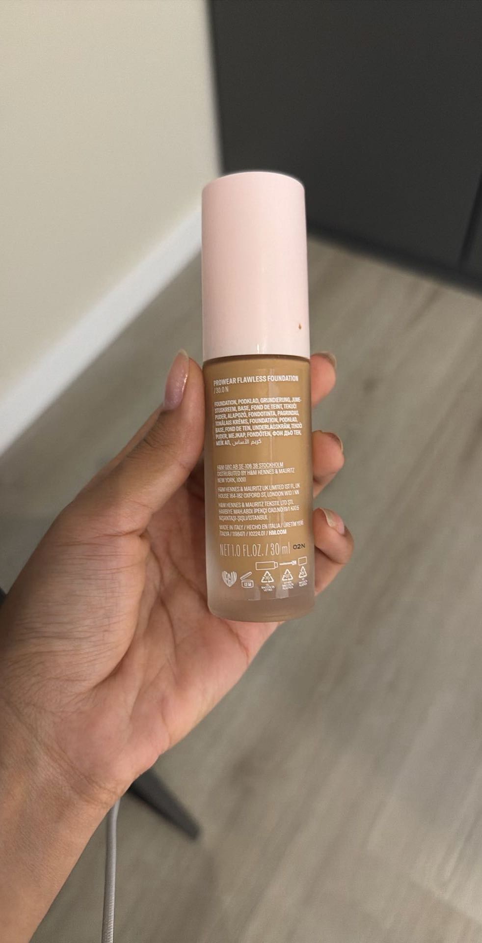 Prowear Flawless Foundation (Shade 230N) - 1.0 fl oz / 30 ml