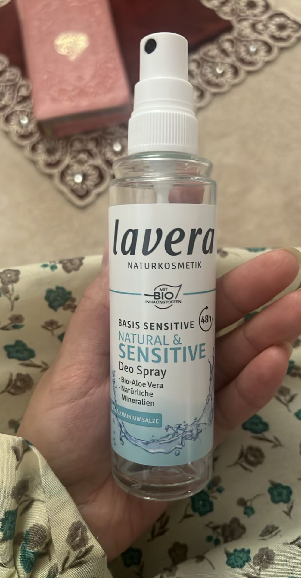 Basis Sensitive Natural & Sensitive Deo Spray 48h