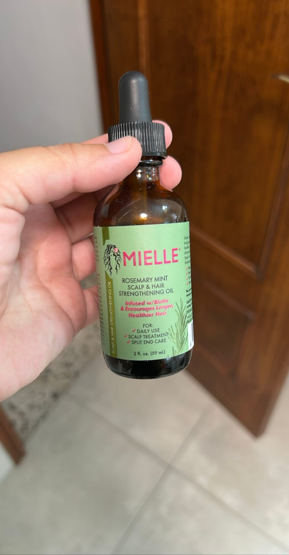 Rosemary Mint Scalp & Hair Strengthening Oil 2 fl oz (59 mL)